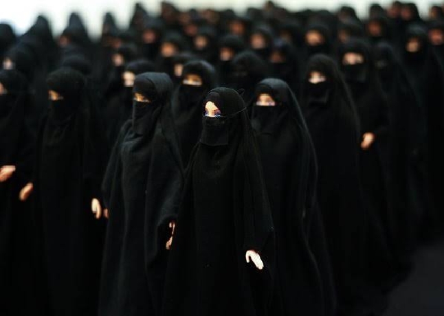 فارغات مدارس کا نکاح: مشکلات اور حل