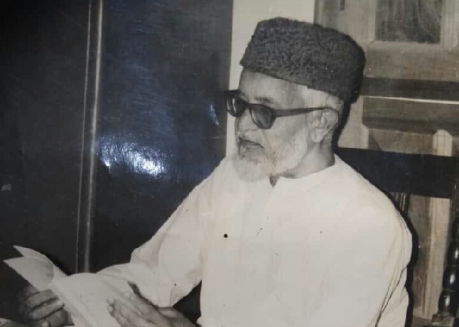 مجاز اعظمی(۱۹۲۹-۲۰۱۱ء) ترے فراق سے ہے دیدۂ چمن نمناک